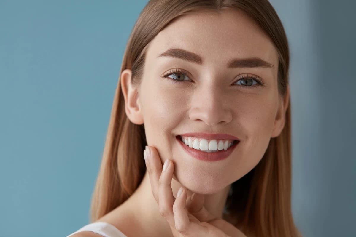 Peg Laterals: How Aligners and Bonding Work Together