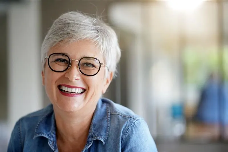 Clear Aligners and Menopause: How Hormonal Changes Affect Tooth Movement