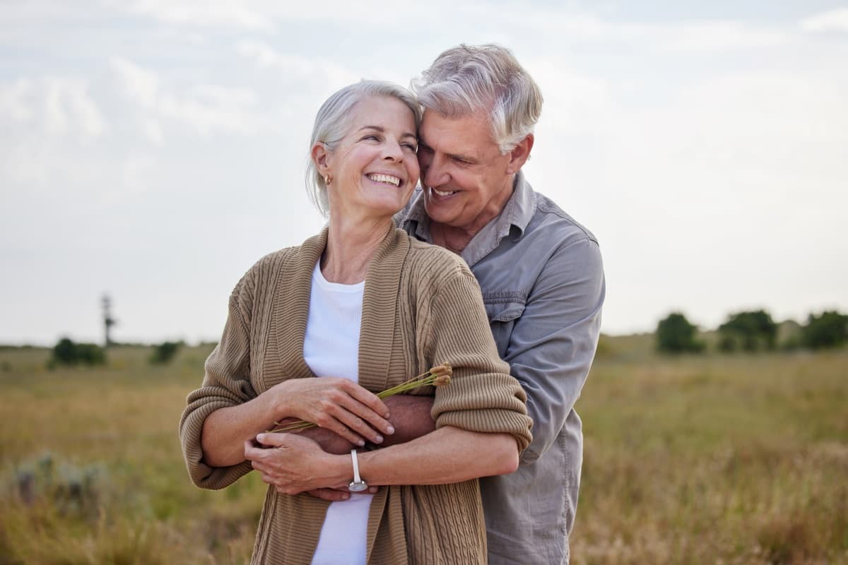 The Difference Between All-on-4 and Snap-On Dentures