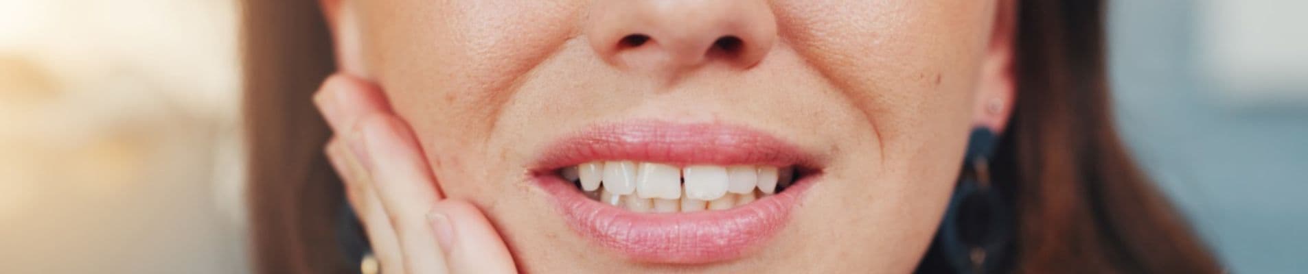 Crown vs Extraction: A Patient Guide to Making the Choice