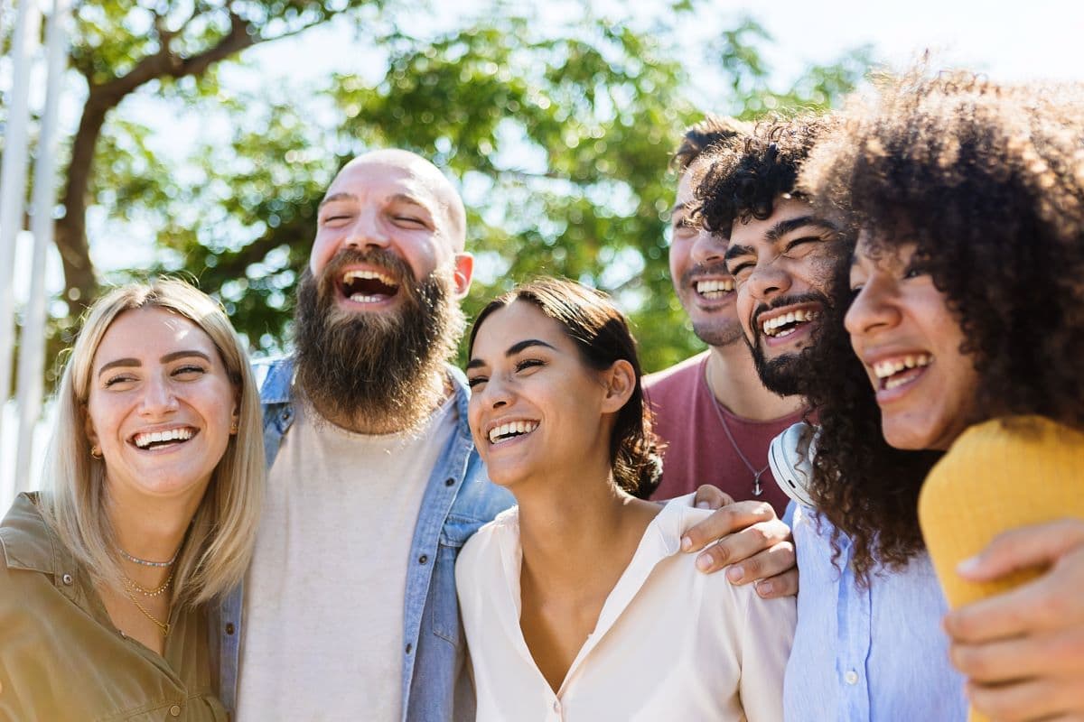 Can Smokers Successfully Get Dental Implants Long Term?