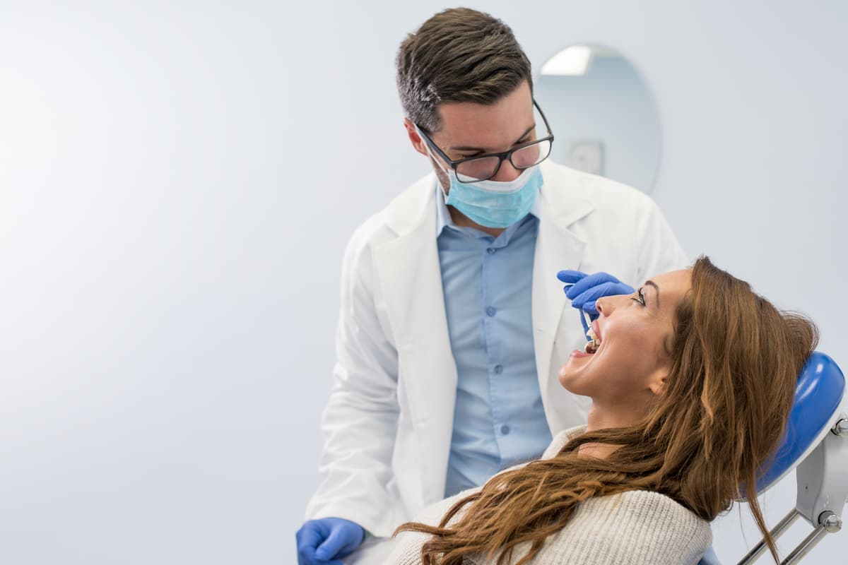 How to Choose a Dentist in Marylebone Based on Your Needs